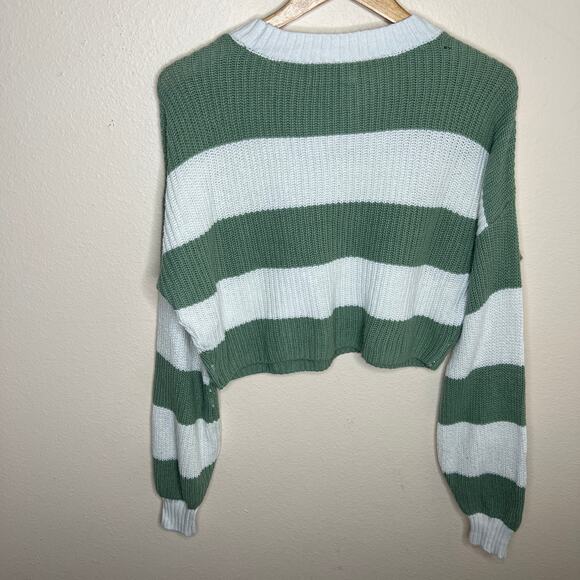 Hollister White Green Stripe Cropped Sweater Large - Picture 4 of 7